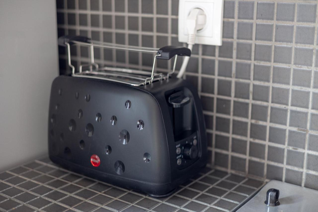 Metro Raclawicka Red Apartment ワルシャワ エクステリア 写真
